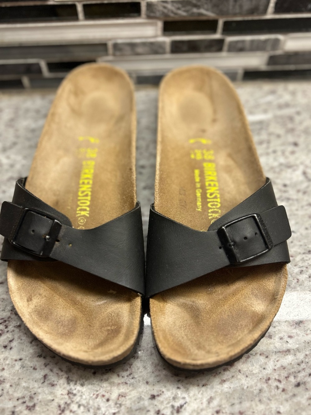 Birkenstock Black Madrid Single Strap Slide with Buckle size 7 narrow - Picture 2 of 6